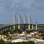 Ponte que liga Aracaju a Barra dos Coqueiros / SE