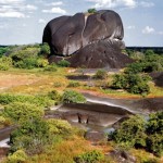 Sítio Arqueológico da Pedra Pintada - Vila Colonial de Cocais/ RR