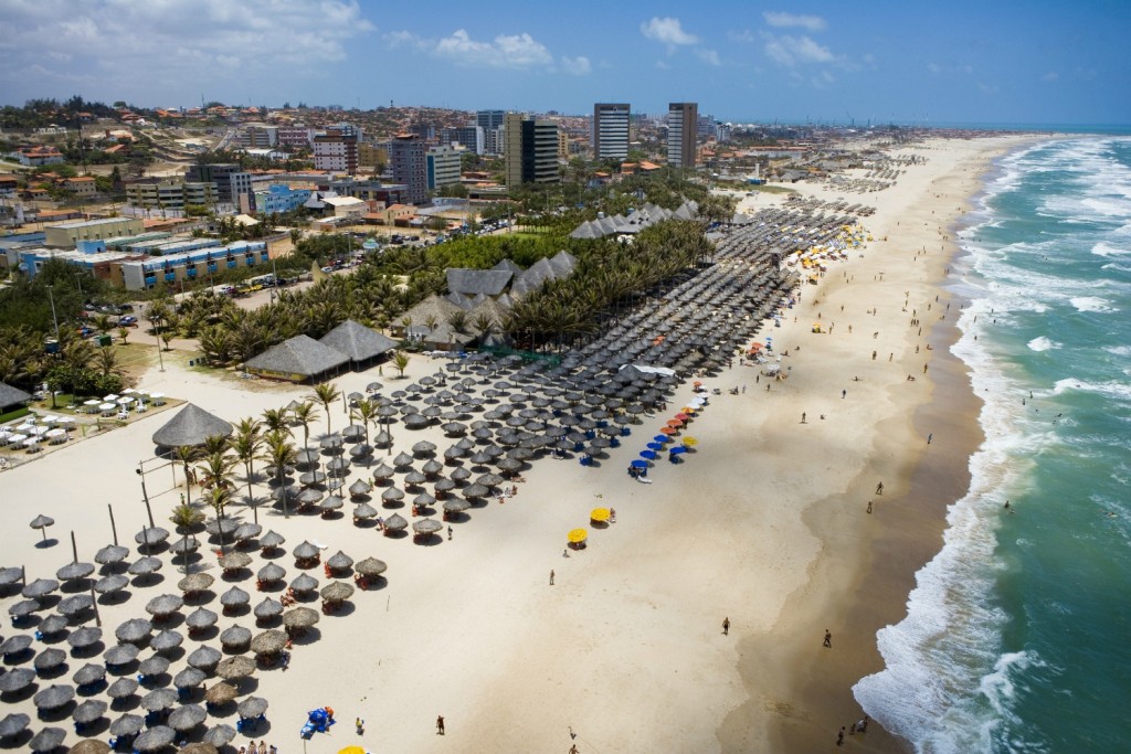 Vista aérea da Praia do Futuro - Fortaleza/ CE - Estados e ...