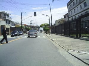 Qual a maior avenida do Brasil?