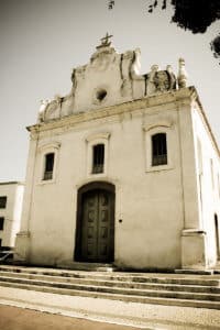 Qual a igreja mais antiga do Brasil?